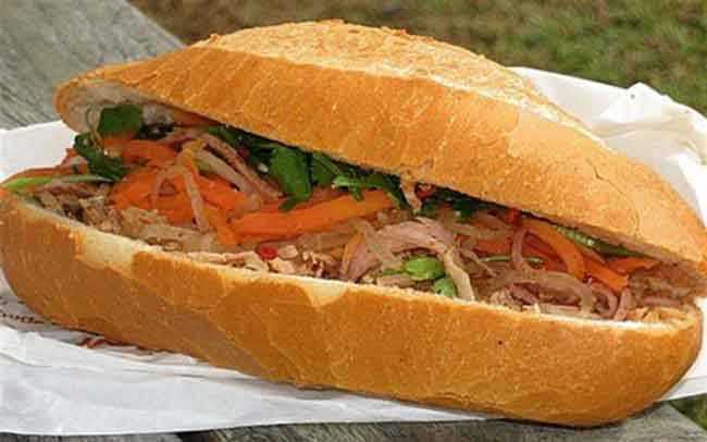 vietnamsese food banh mi sandwich