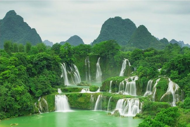 ban gioc waterfall