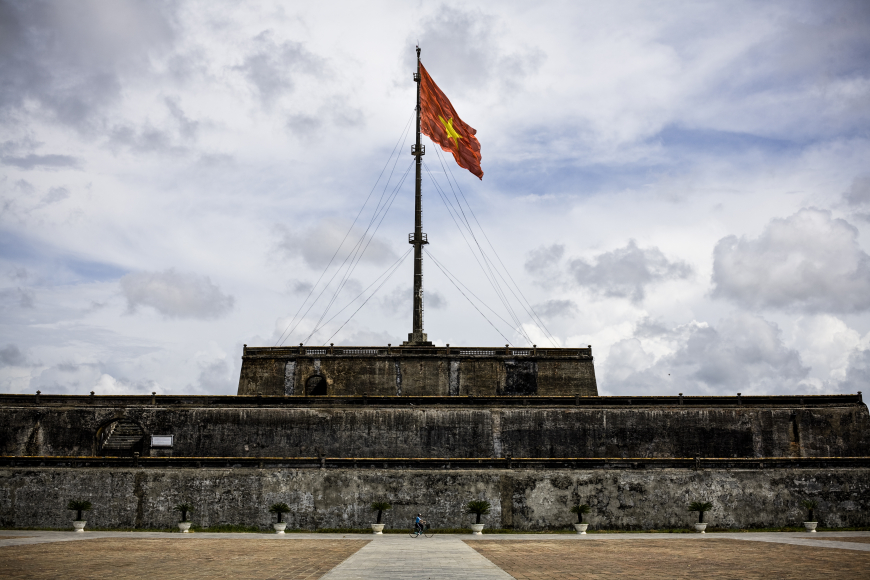 inside guide hue vietnam