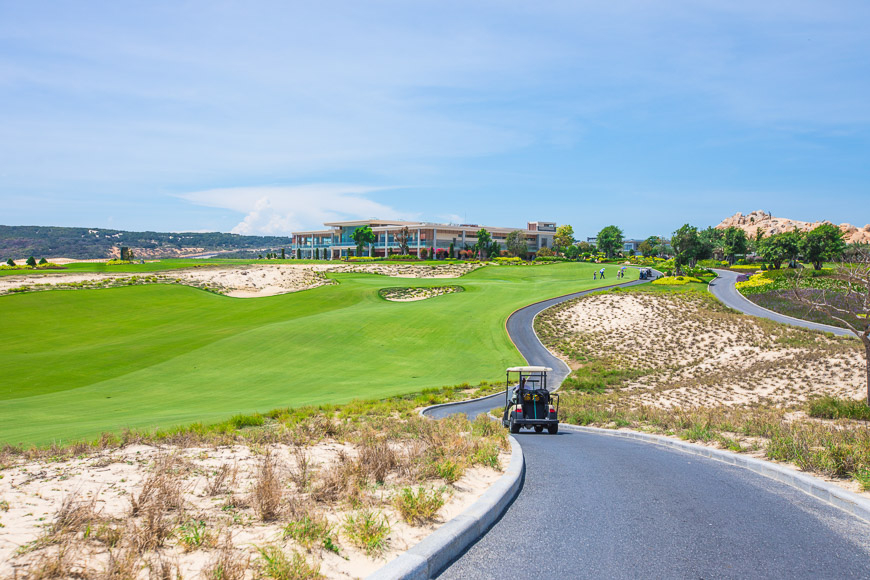 reasons to try KN Golf Links