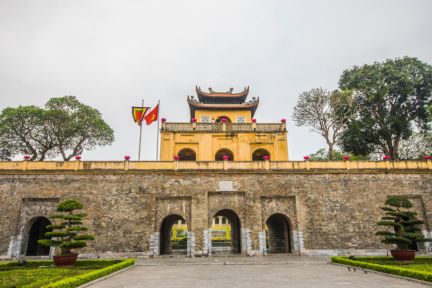 Doan Mon Thang Long citadel