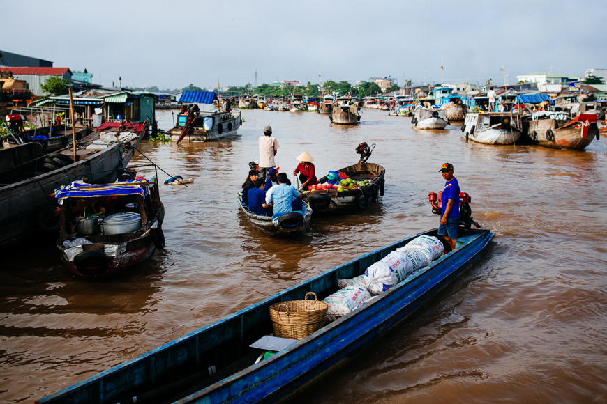 floating market mekong delta