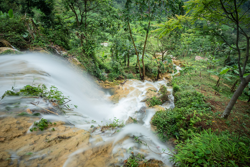 Thac Hieu Waterfall Pu Luong