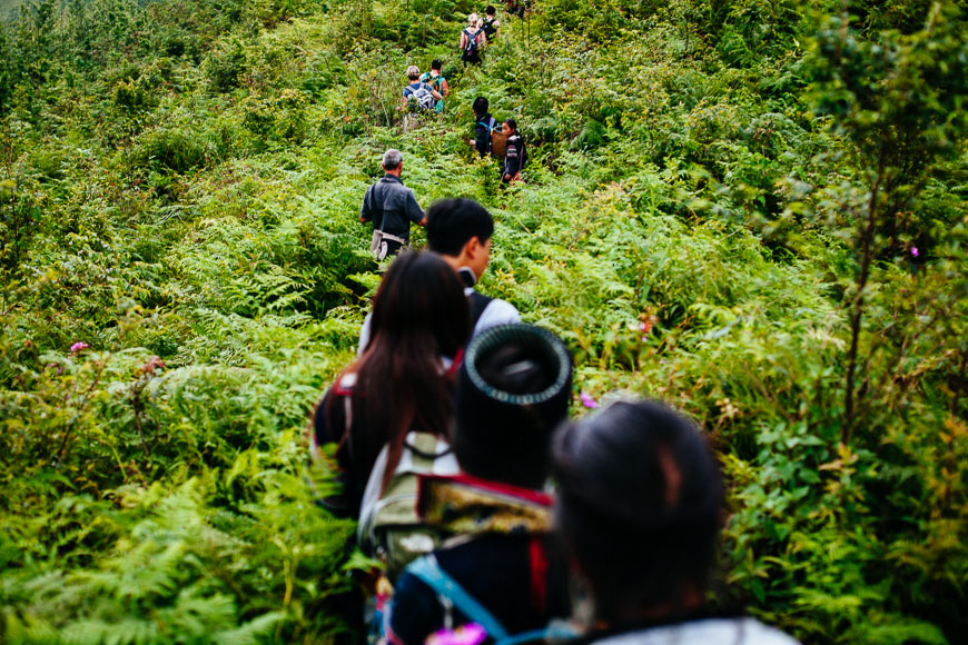 sapa hiking with hmong guides