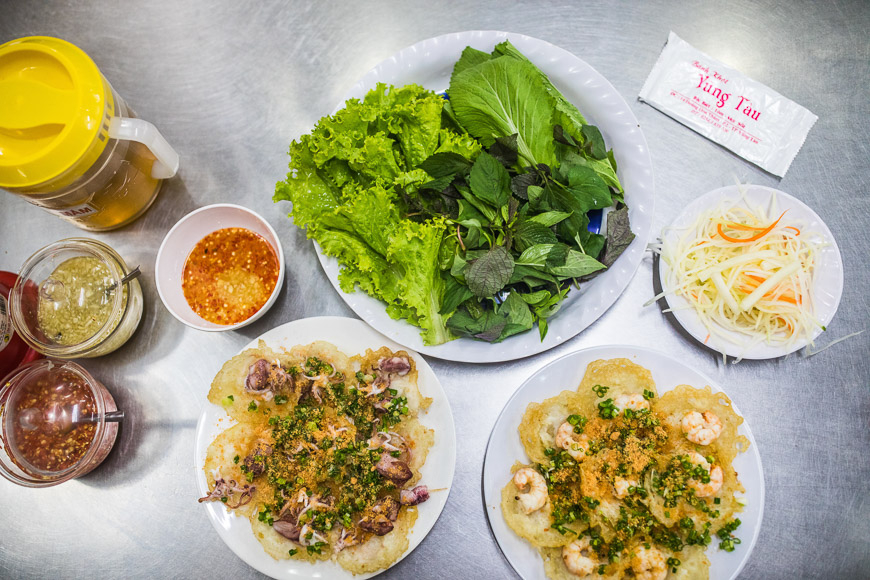banh khot vietnam food