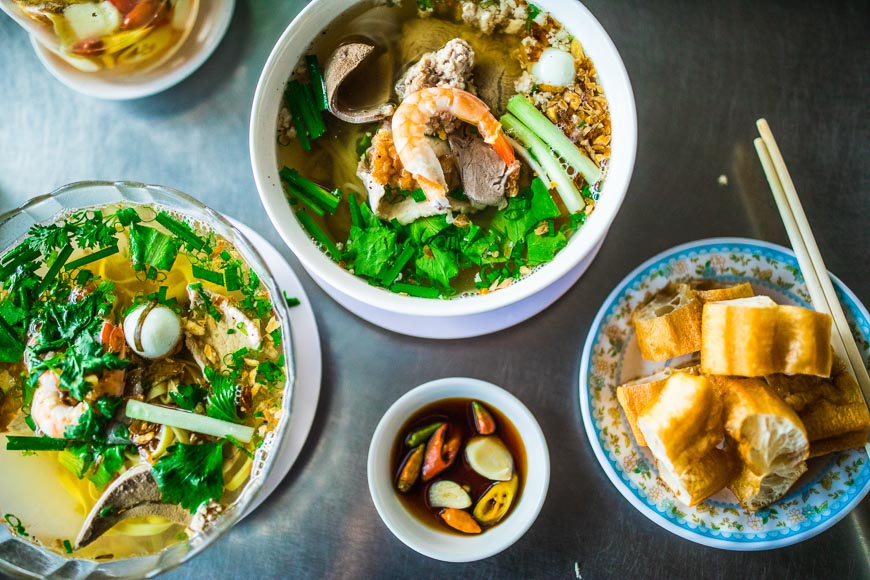 eat like a local HCMC vietnam tourism
