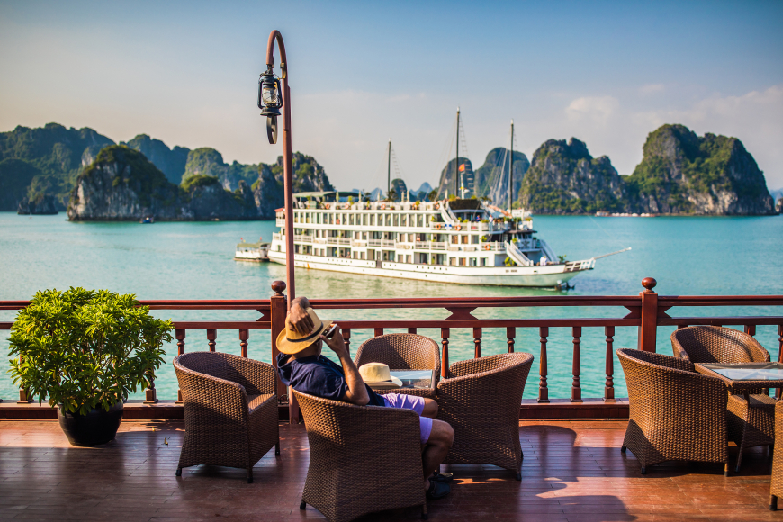 782a1996_resize ha long bay